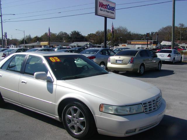 2003 Cadillac SEVILLE 3500 SLT Crew LB Dually DSL