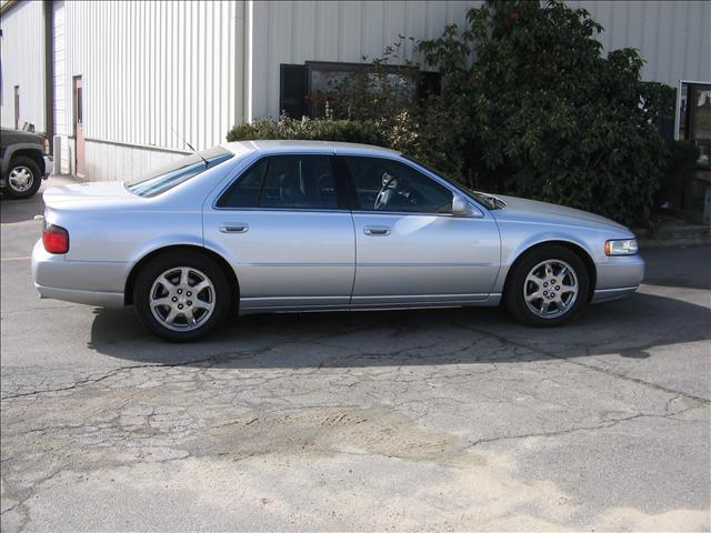 2003 Cadillac SEVILLE DTS