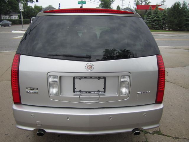 2004 Cadillac SRX SE-R