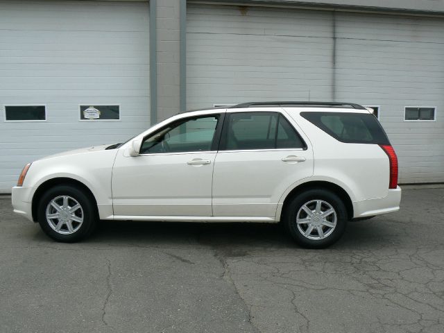 2004 Cadillac SRX Red Line