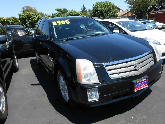 2004 Cadillac SRX Red Line