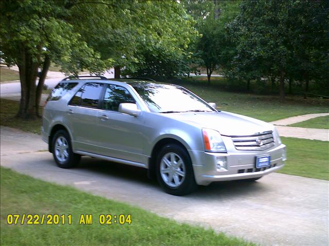 2004 Cadillac SRX Coupe