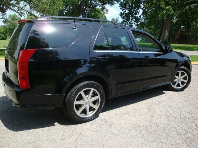 2004 Cadillac SRX SE-R