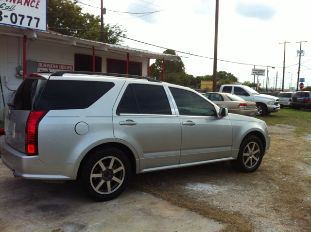 2004 Cadillac SRX SE-R