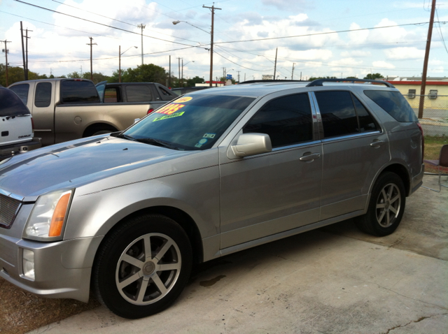 2004 Cadillac SRX SE-R