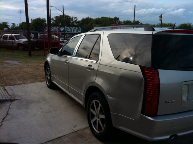 2004 Cadillac SRX SE-R