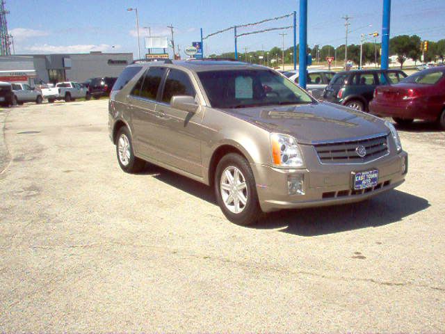 2004 Cadillac SRX Red Line