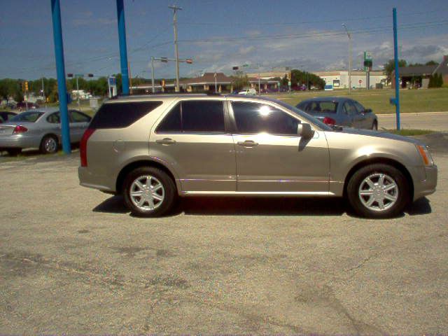 2004 Cadillac SRX Red Line