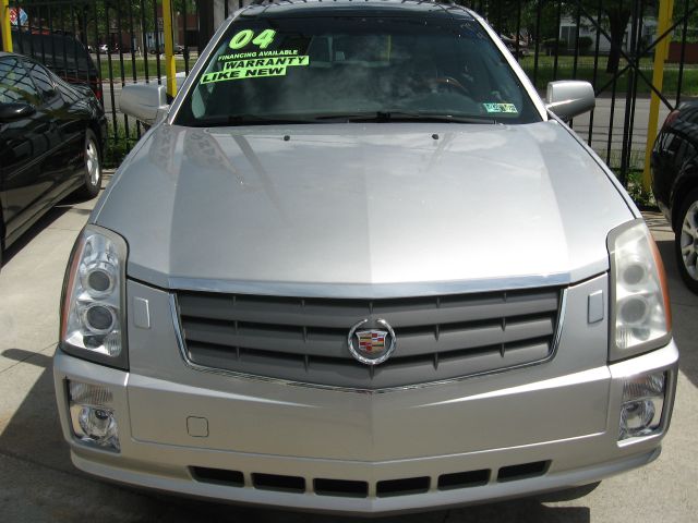 2004 Cadillac SRX Red Line