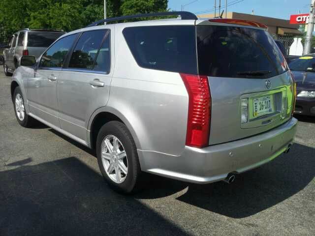 2004 Cadillac SRX Red Line