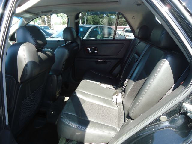 2004 Cadillac SRX Red Line