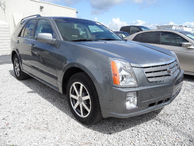 2004 Cadillac SRX Base