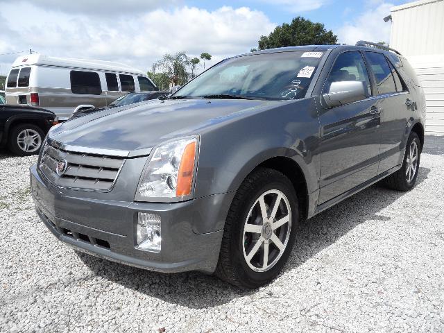 2004 Cadillac SRX Base