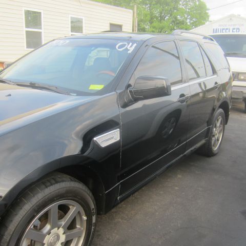 2004 Cadillac SRX Unknown