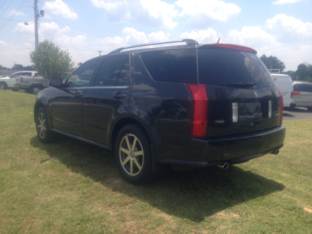 2004 Cadillac SRX SE-R