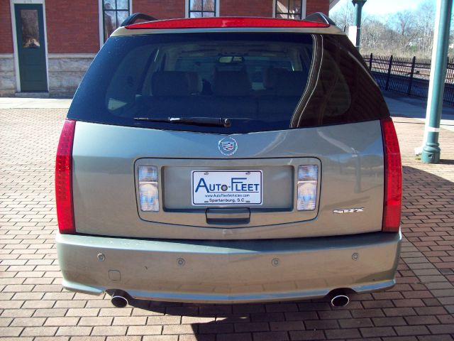 2004 Cadillac SRX Red Line