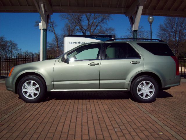 2004 Cadillac SRX Red Line