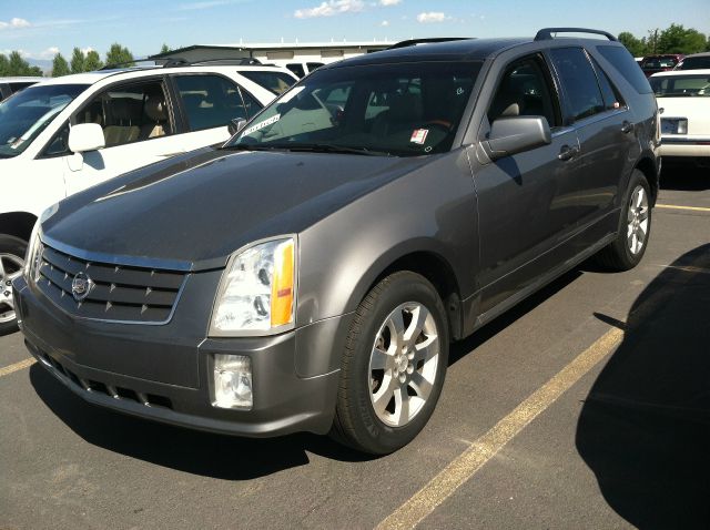 2004 Cadillac SRX SE-R