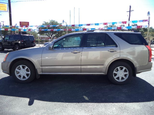 2004 Cadillac SRX Red Line