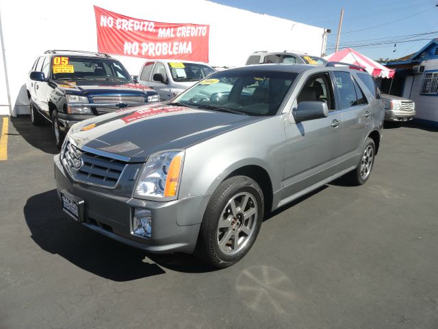 2004 Cadillac SRX SE-R