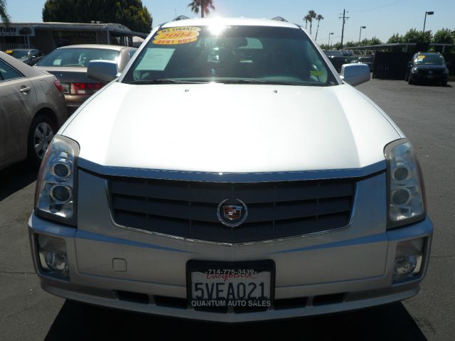 2004 Cadillac SRX SE-R