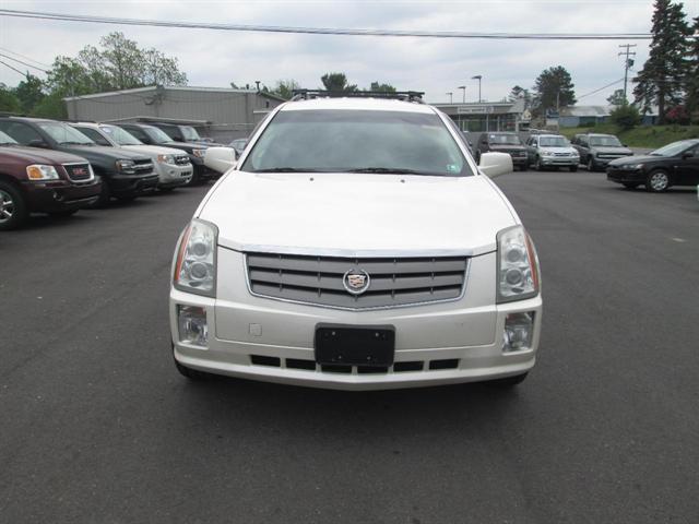 2004 Cadillac SRX Unknown