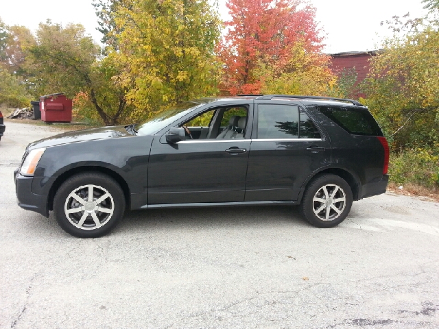 2004 Cadillac SRX SE-R