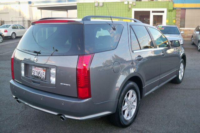 2004 Cadillac SRX Red Line