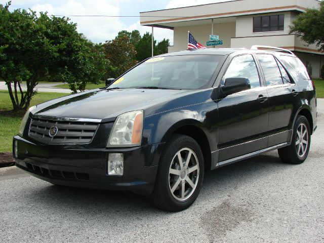 2004 Cadillac SRX SE-R