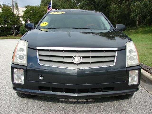 2004 Cadillac SRX SE-R