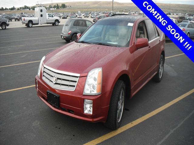 2004 Cadillac SRX 2D Hatchback