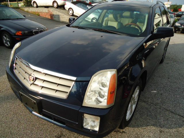 2004 Cadillac SRX Red Line