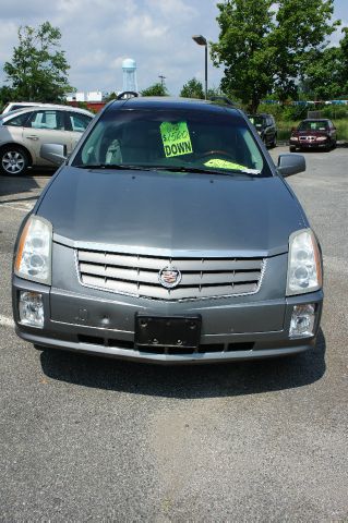 2004 Cadillac SRX Red Line