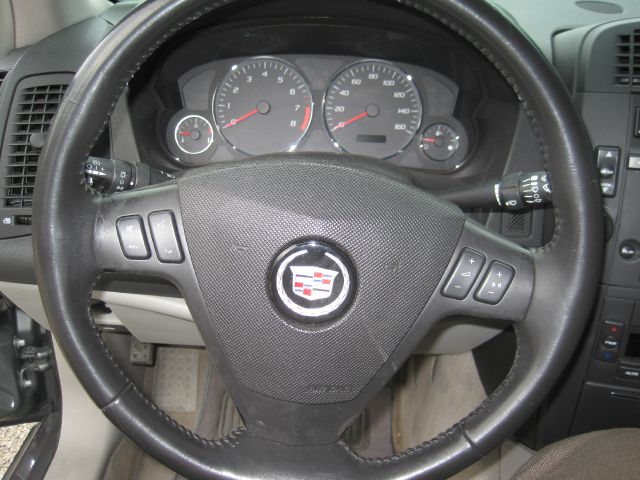 2005 Cadillac SRX Red Line