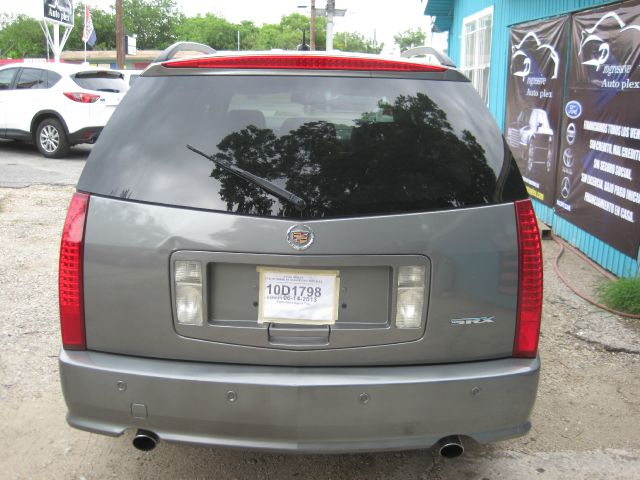 2005 Cadillac SRX Red Line