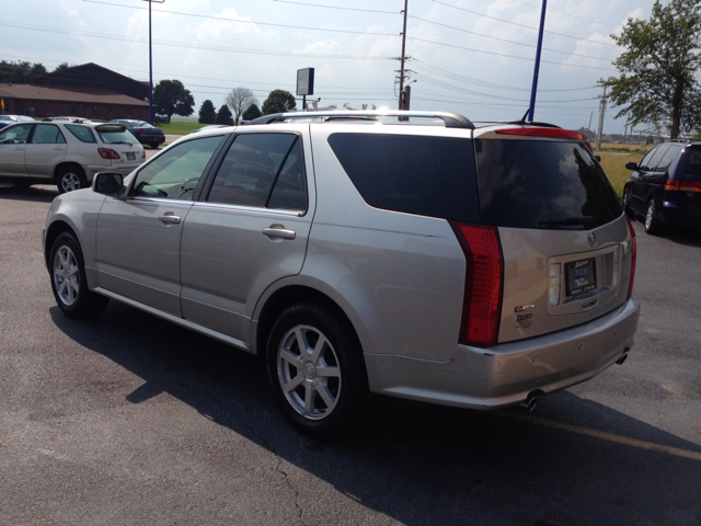 2005 Cadillac SRX SE-R