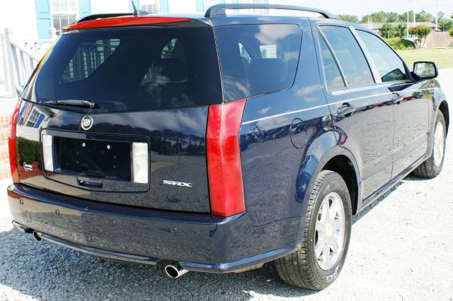 2005 Cadillac SRX Red Line