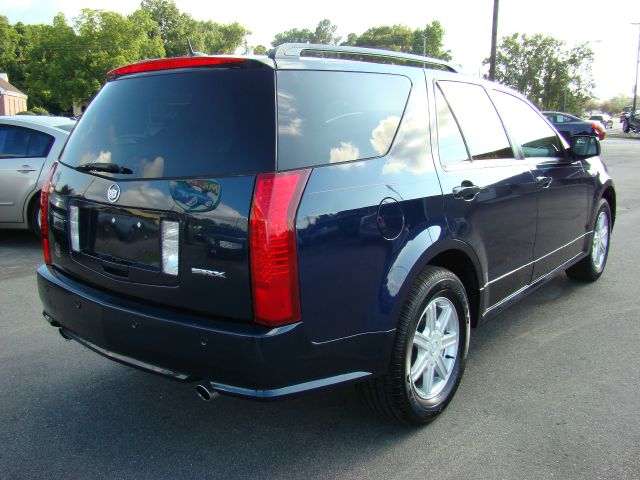 2005 Cadillac SRX Red Line