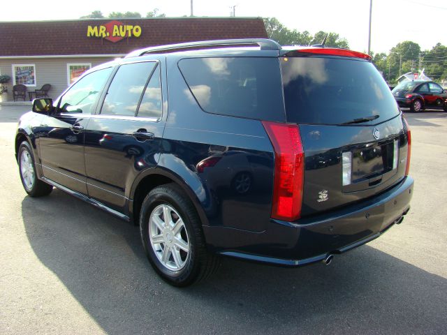 2005 Cadillac SRX Red Line