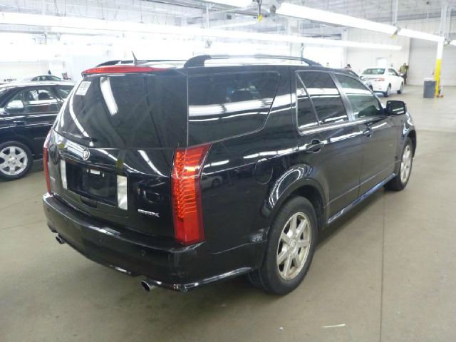 2005 Cadillac SRX SE-R