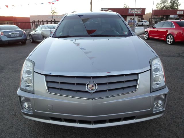 2005 Cadillac SRX Red Line