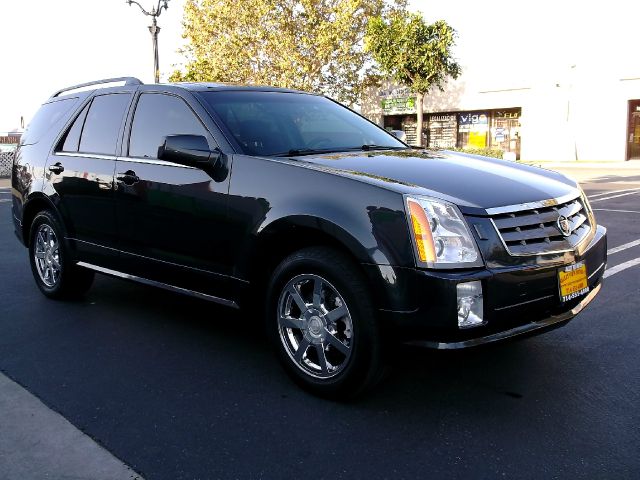 2005 Cadillac SRX Red Line