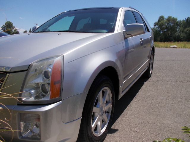 2005 Cadillac SRX SE-R