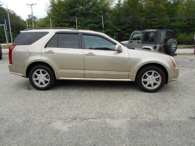 2005 Cadillac SRX Red Line