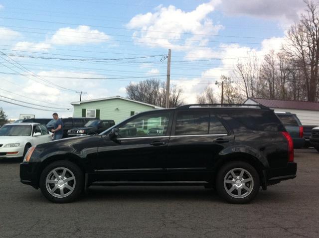 2005 Cadillac SRX Base