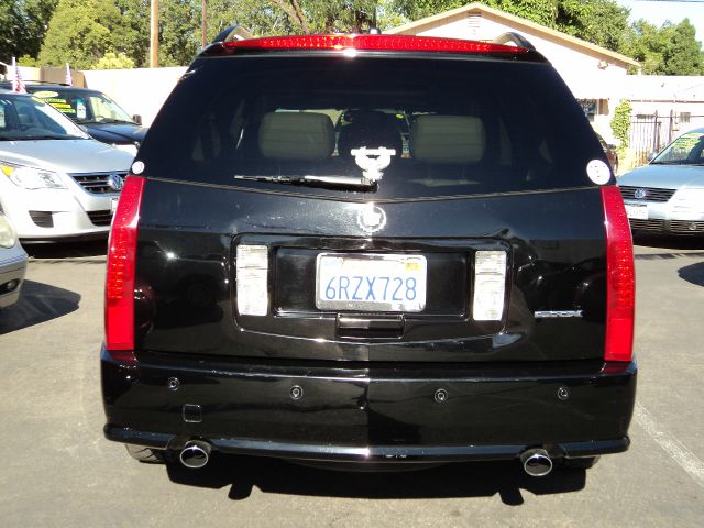 2005 Cadillac SRX Red Line