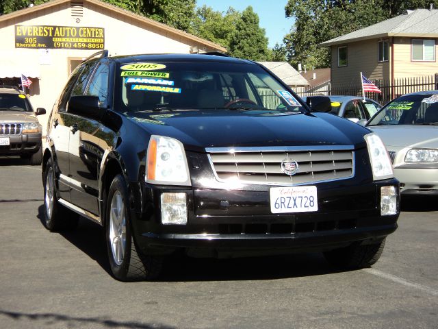 2005 Cadillac SRX Red Line