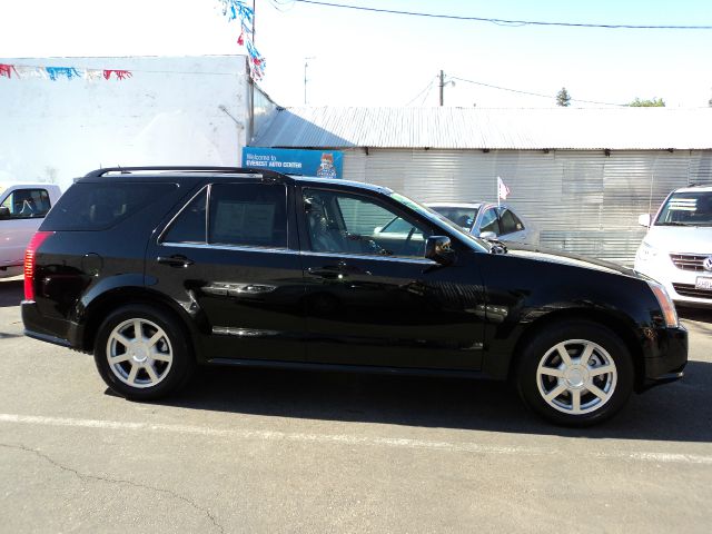 2005 Cadillac SRX Red Line