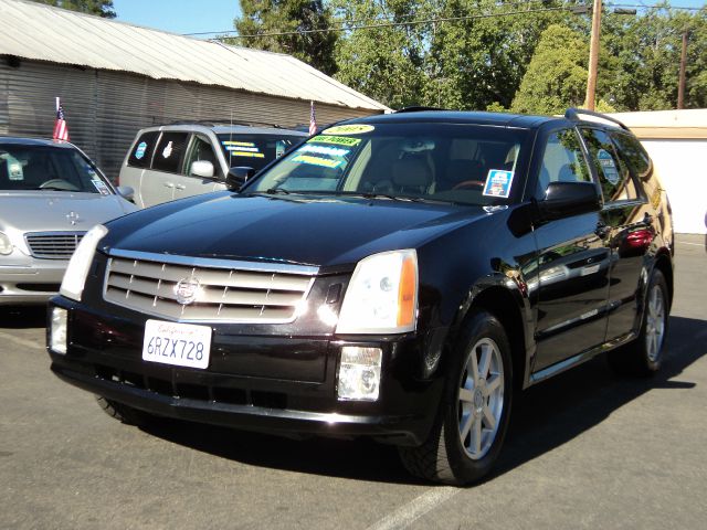 2005 Cadillac SRX Red Line