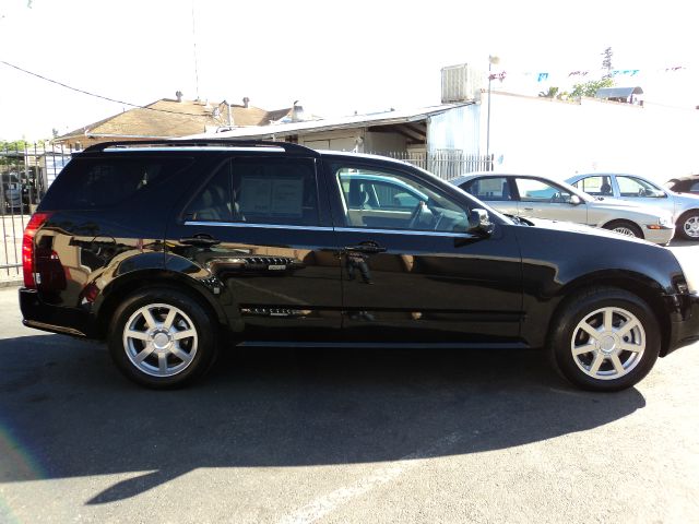 2005 Cadillac SRX Red Line